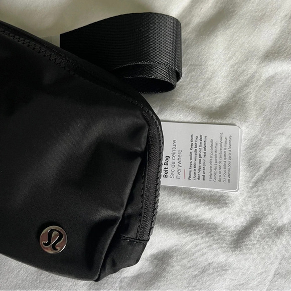 🆕 Lululemon Everywhere Belt Bag Orangetheory OTF - Black - Picture 3 of 4